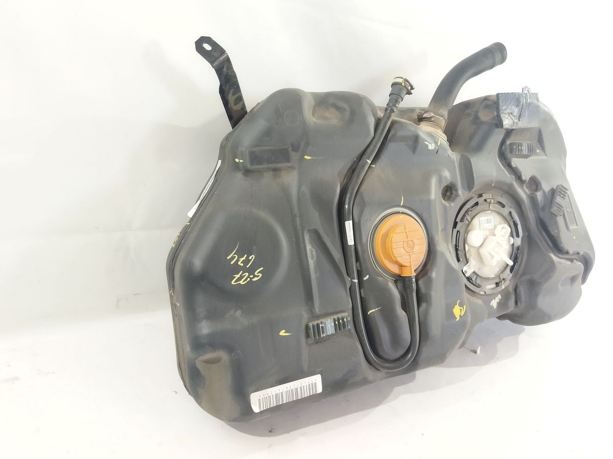 Fiesta Топливный бак Ford Fiesta 2013-2019 AE8Z9002D Ford Fiesta 2
