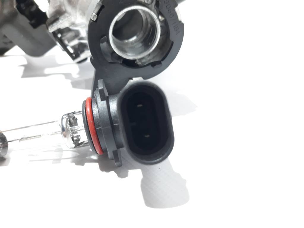 Фари головного світла Фара протитуманна права Hyundai Elantra 2016-2019 92202F2000 Hyundai Elantra 6