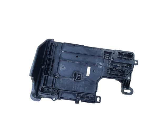 Model 3. Контроллер низкого напряжения левый Tesla Model 3 2021-2023 156745500B Tesla Model 3