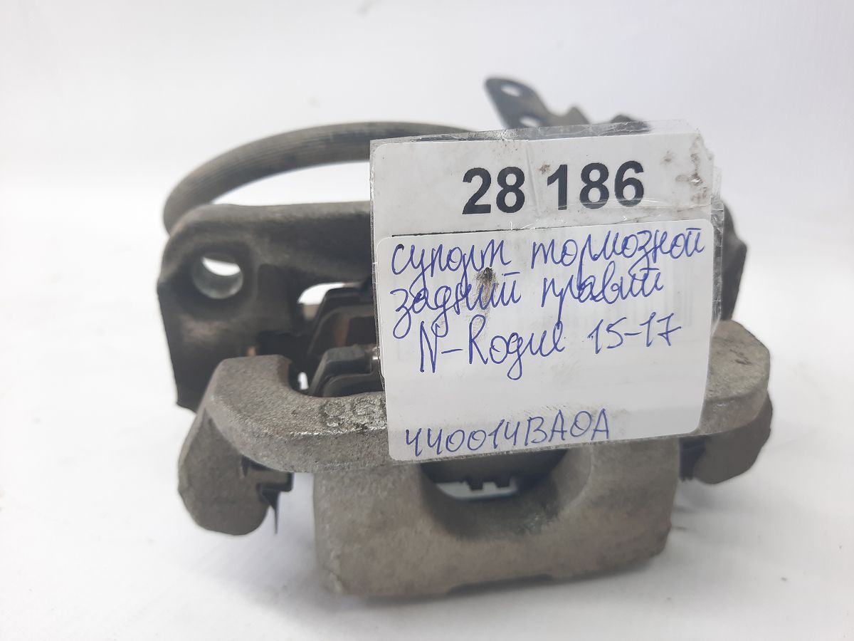 Rogue Супорт гальмівний задній правий Nissan Rogue 2015-2017 440014BA0A Nissan Rogue 4