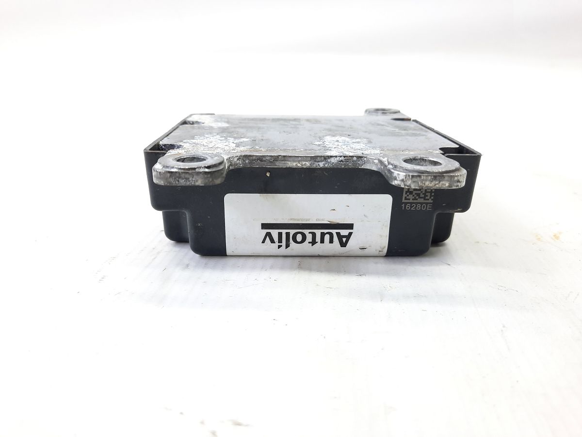 Sentra Блок управления Air bag (не рабочий) Nissan Sentra 2015-2019 988204FU9A Nissan Sentra 2