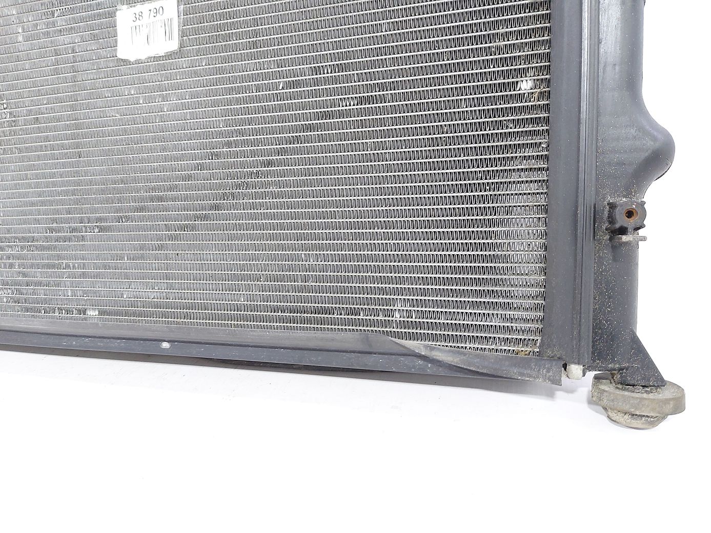 Charger Радіатор системи охолодження Dodge Charger 2009-2021 2AMR3157AA Dodge Charger 5 Charger Радіатор системи охолодження Dodge Charger 2009-2021 2AMR3157AA Dodge Charger 5