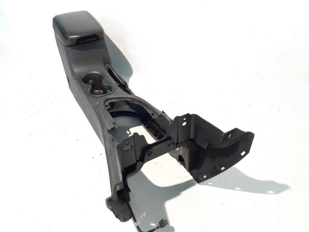 Dart Центральная консоль Dodge Dart 2013-2019 1ZV18DX9AC Dodge Dart 13