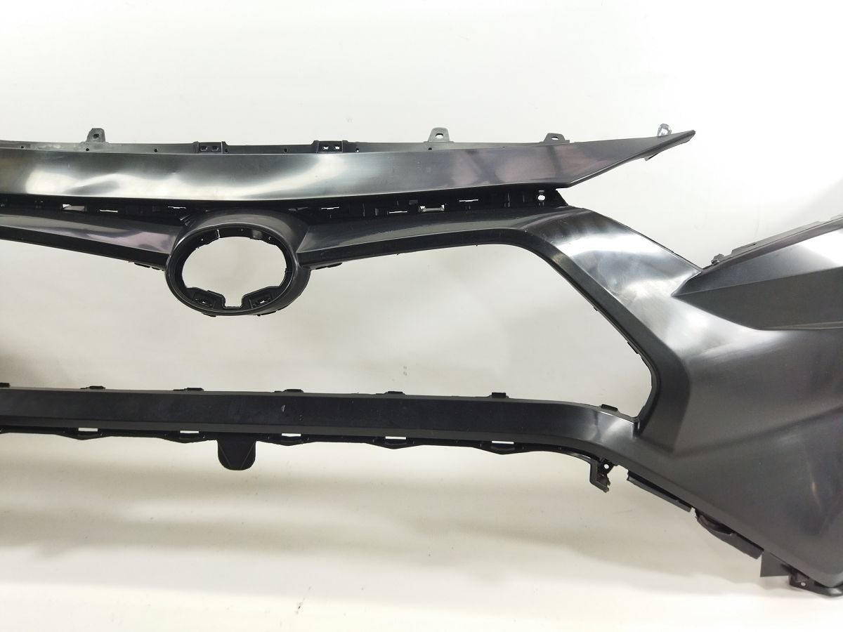 Товары с дефектами Бампер передний (дефект креплений) Toyota RAV-4 2018-2021 521190R919 Toyota RAV-4 7