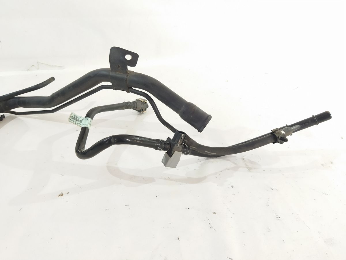 Fiesta Заливная горловина топливного бака Ford Fiesta 2011-2019 AE8Z9034G Ford Fiesta 3