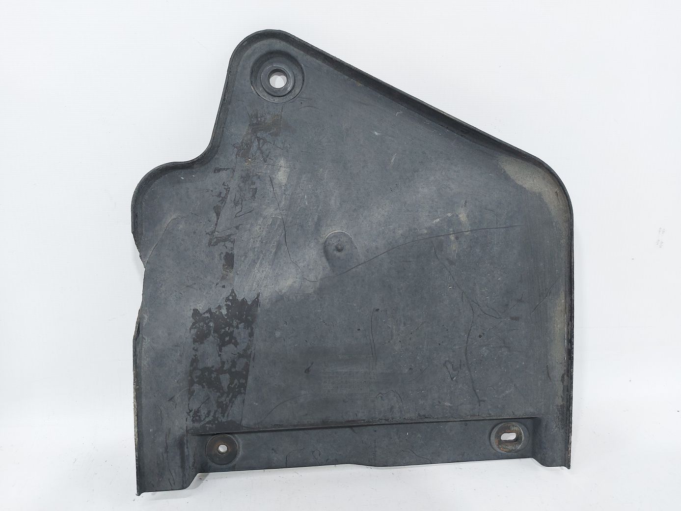 Dart Защитный экран топливного бака Dodge Dart 2013-2019 68144136AA Dodge Dart 6