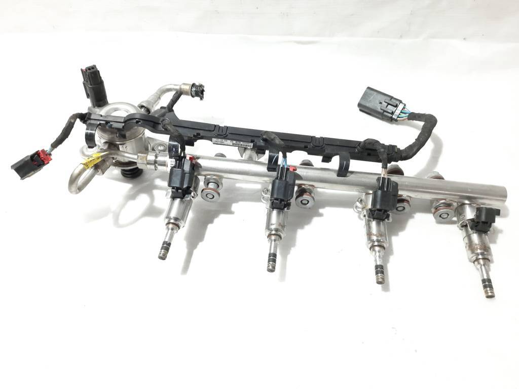 Malibu Паливна рейка Chevrolet Malibu 2013-2016 12689346 Chevrolet Malibu 25