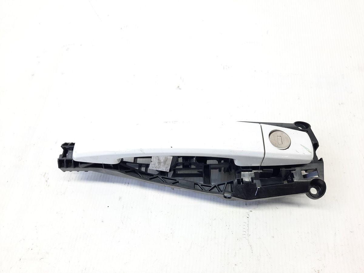 Malibu Ручка двери передней левой внешняя Chevrolet Malibu 2013-2016 92233089 Chevrolet Malibu 3