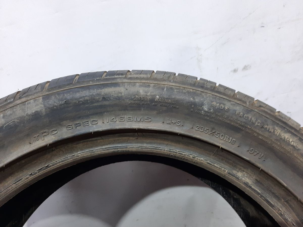 Всесезонные шины Гума Goodyear Eagle Sport M+S 235/50R18 4 Всесезонные шины Гума Goodyear Eagle Sport M+S 235/50R18 4