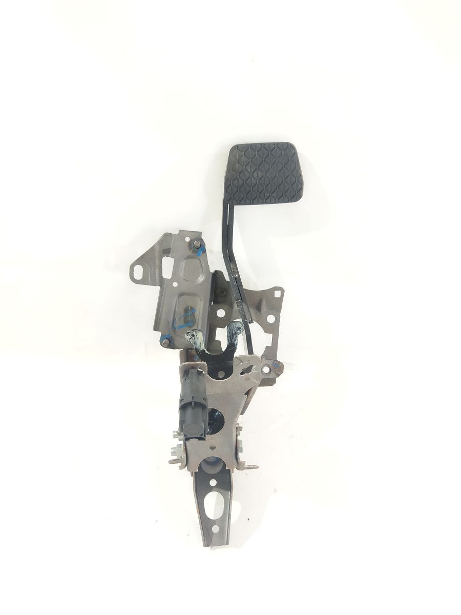 Fiesta Педаль тормоза Ford Fiesta 2011-2019 AE8Z2455E Ford Fiesta 1