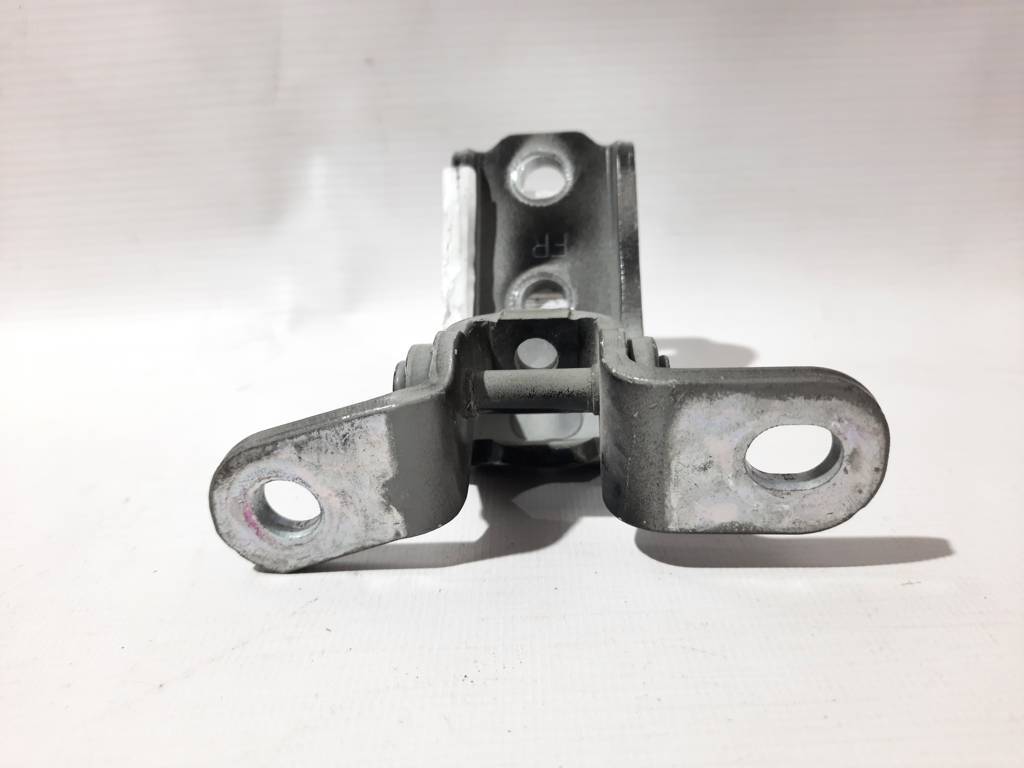 Veloster Петля дверей передньої правої верхня/нижня Hyundai Veloster 2011-2021 793202V000 Hyundai Veloster 32