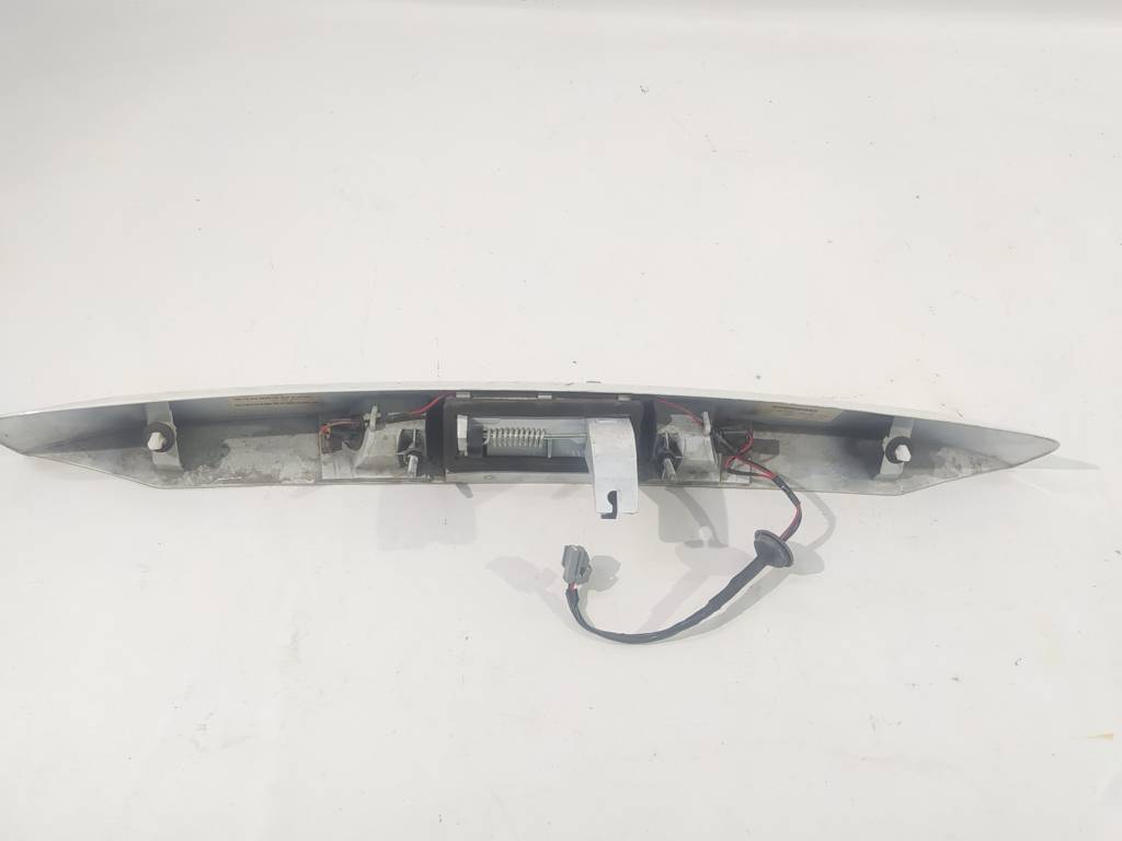 Compass Накладка подсветки номера крышки багажника Jeep Compass 2009-2017 1HS59RXFAC Jeep Compass 2