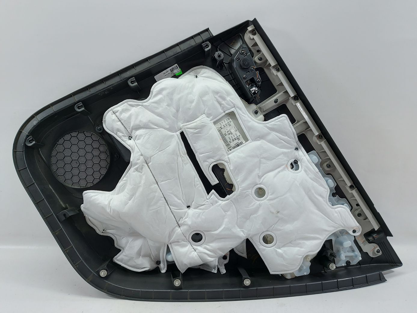 Equinox Карта двери задней левой (черная) Chevrolet Equinox 2010-2017 23363824 Chevrolet Equinox 4