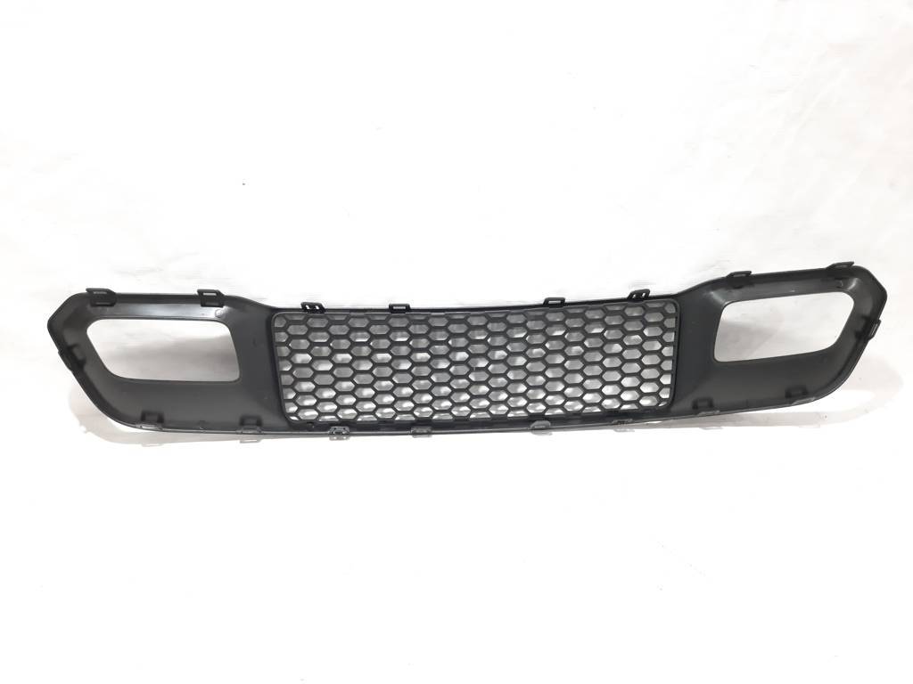 Повітропроводи бампера Решітка в бампер Jeep Grand Cherokee 2016-2021 68310773AB Jeep Grand Cherokee 4