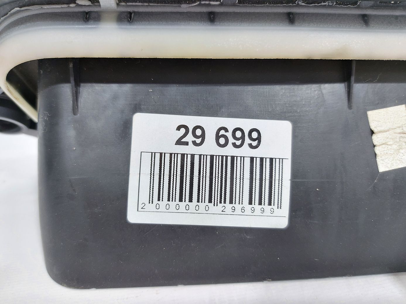 Volt Решітка повітроводу пічки Chevrolet Volt 2011-2019 13343749 Chevrolet Volt 4