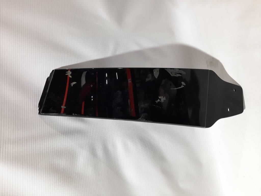 Passat cc Обшивка центральной стойки правая наружная Volkswagen Passat CC 2009-2017 3C8853318B041 Volkswagen Passat CC 4