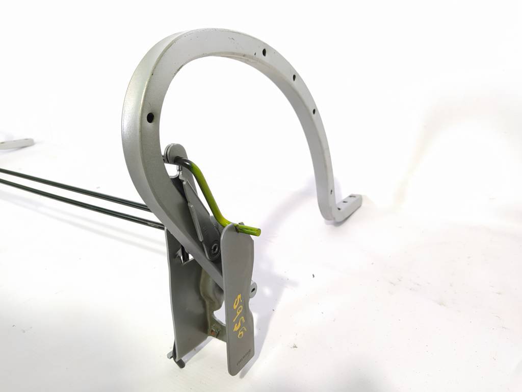 Dart Петля крышки багажника правая Dodge Dart 2013-2016 68082012AH Dodge Dart 23