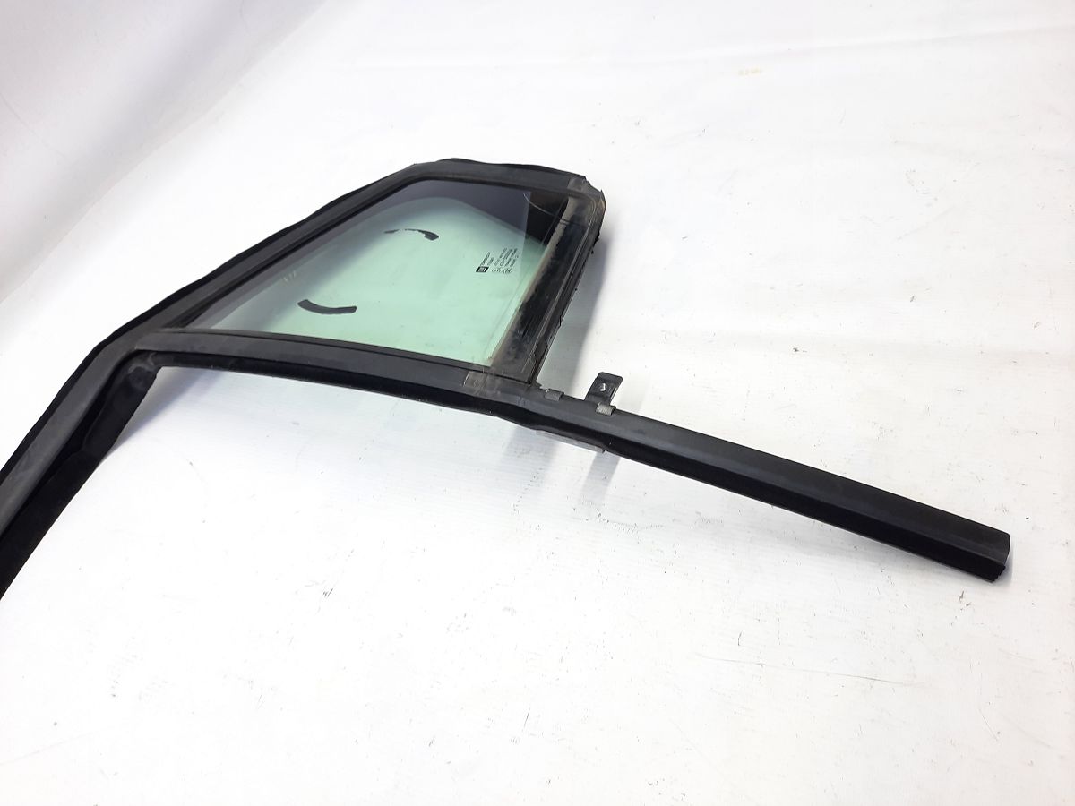 Cruze Форточка двери задней левой Chevrolet Cruze 2011-2012 95967117 Chevrolet Cruze 3