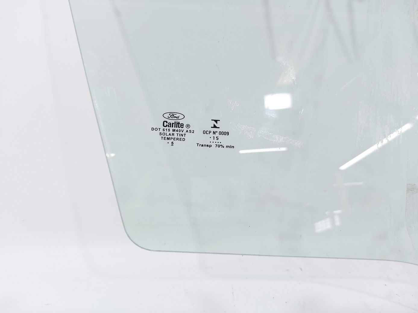 Fiesta Стекло двери передней правой Ford Fiesta 2011-2019 BE8Z5421410A Ford Fiesta 4