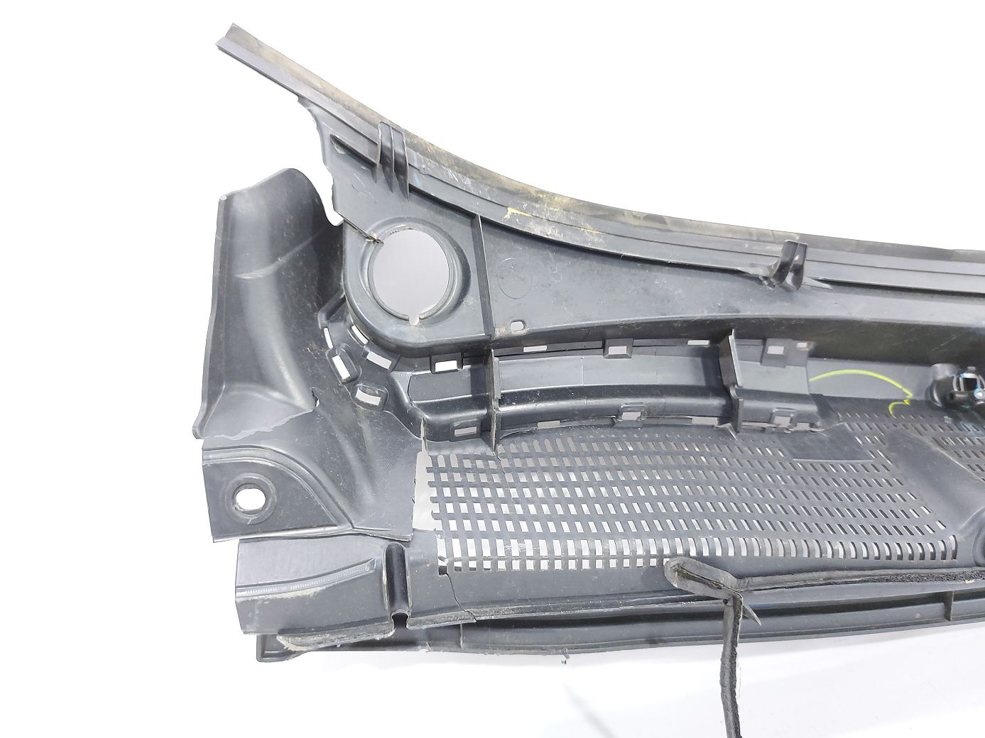 Trax Повітропровід під лобове скло Chevrolet Trax 2017-2021 42353827 Chevrolet Trax 7 Trax Повітропровід під лобове скло Chevrolet Trax 2017-2021 42353827 Chevrolet Trax 7