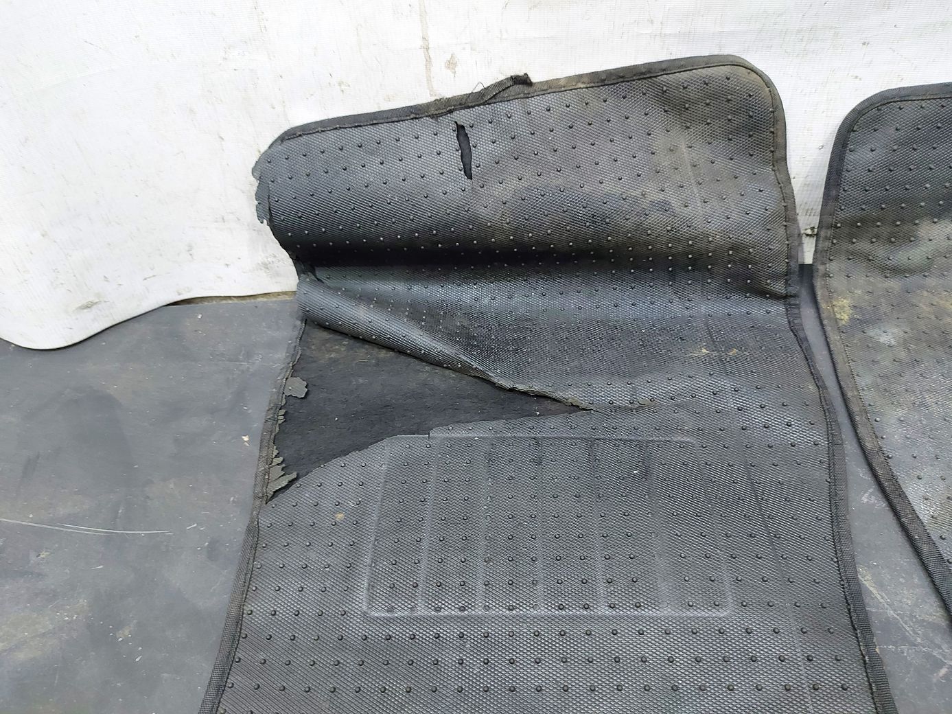 Dart Килимки салону (к-кт) Dodge Dart 2014 1SW32LA8AD Dodge Dart 7 Dart Килимки салону (к-кт) Dodge Dart 2014 1SW32LA8AD Dodge Dart 7