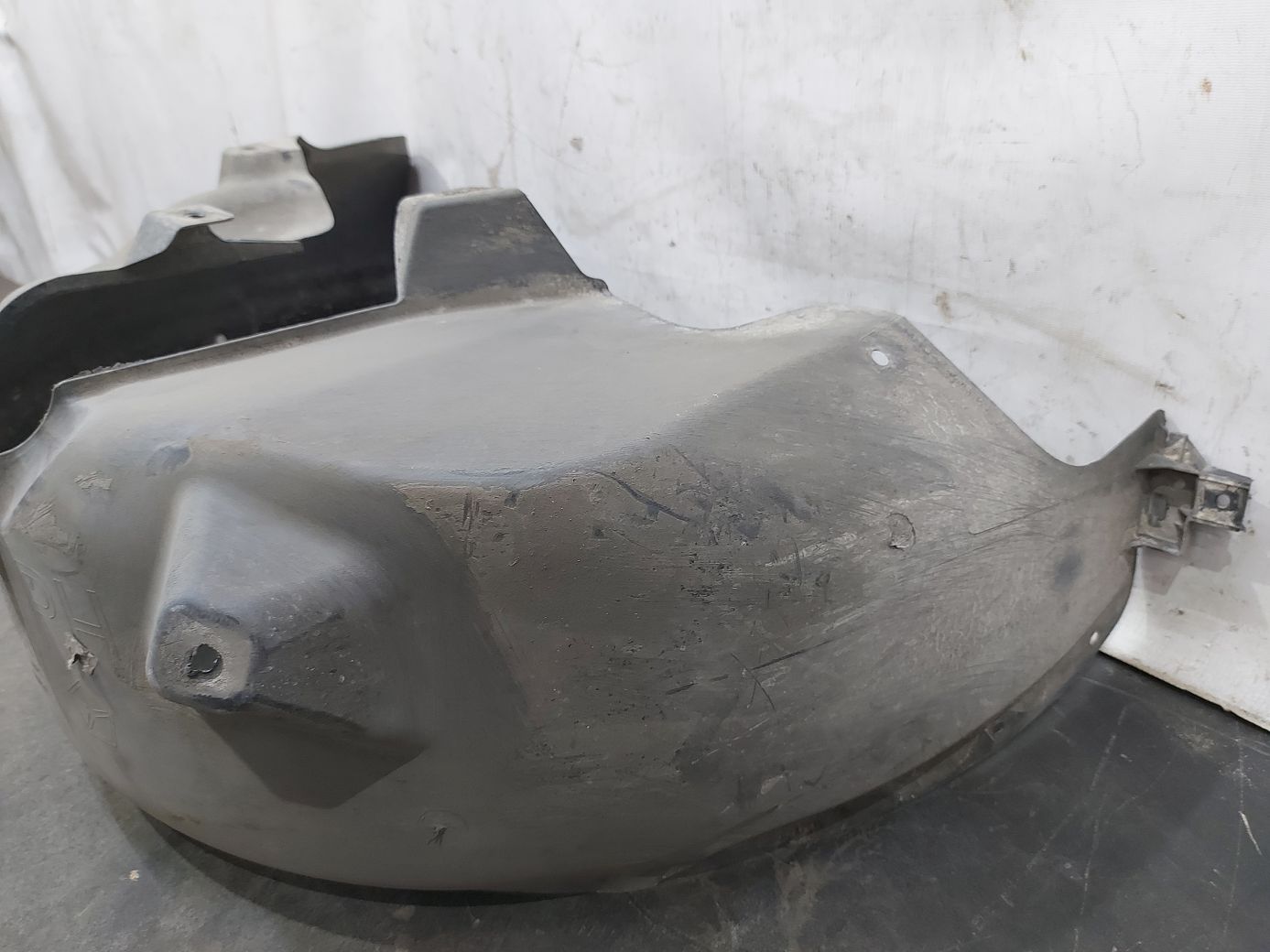 Dart Подкрылок задний правый Dodge Dart 2013-2019 68082836AG Dodge Dart 2