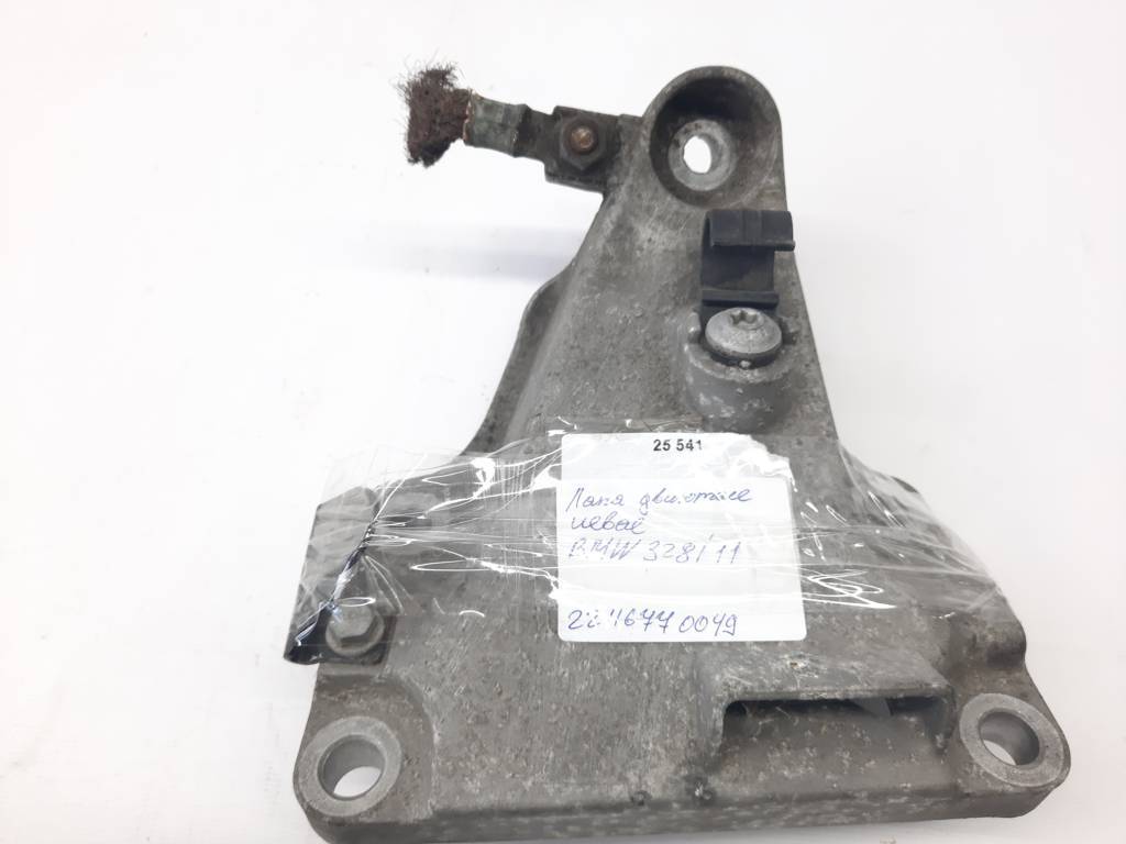 328i xdrive. Лапа двигуна ліва BMW 328i xDrive 2006-2015 22116770049 BMW 328i xDrive