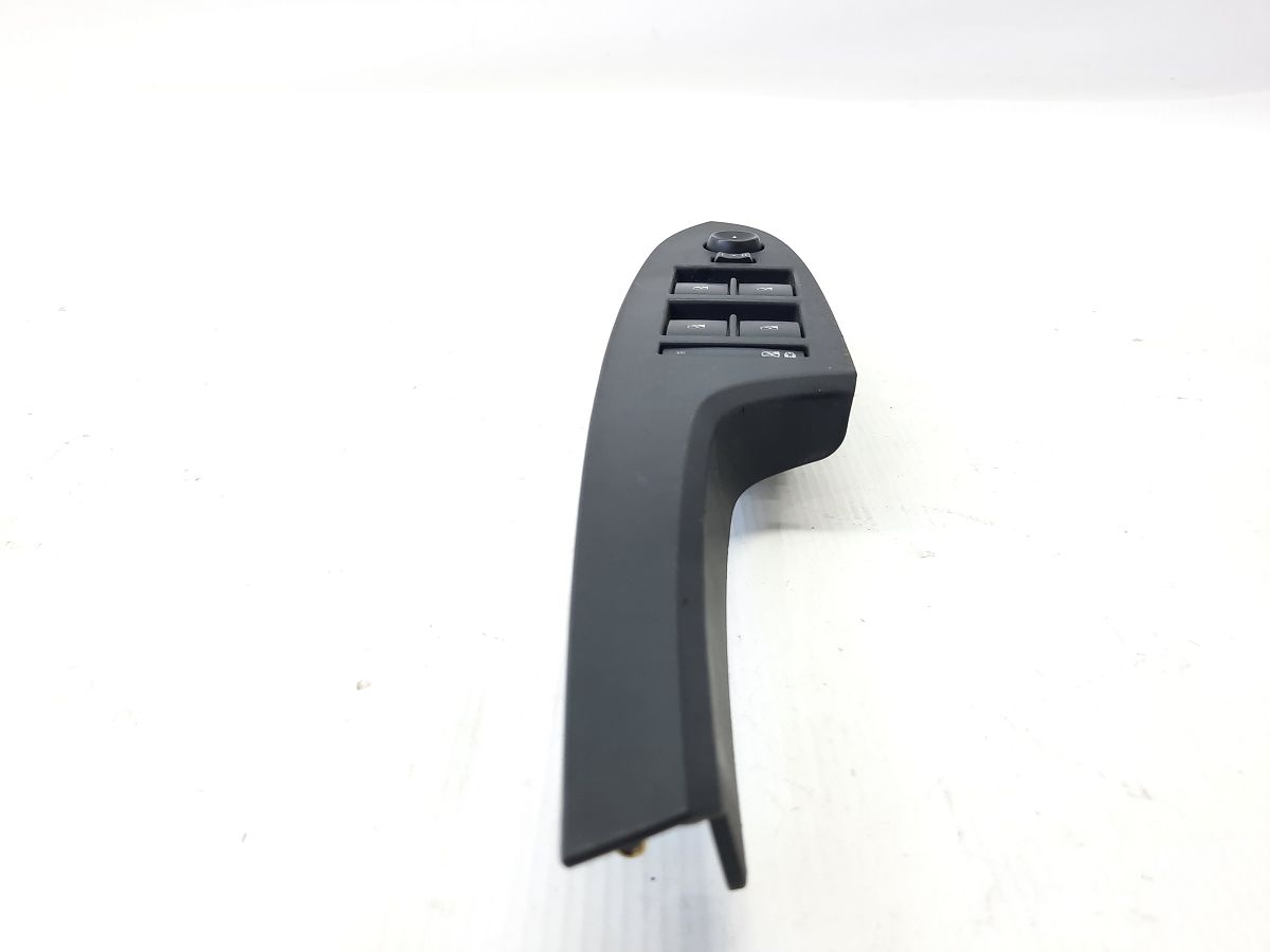 Ats Кнопки керування склопідйомником двері передньої лівої Cadillac ATS 2015-2019 23275057 Cadillac ATS 7