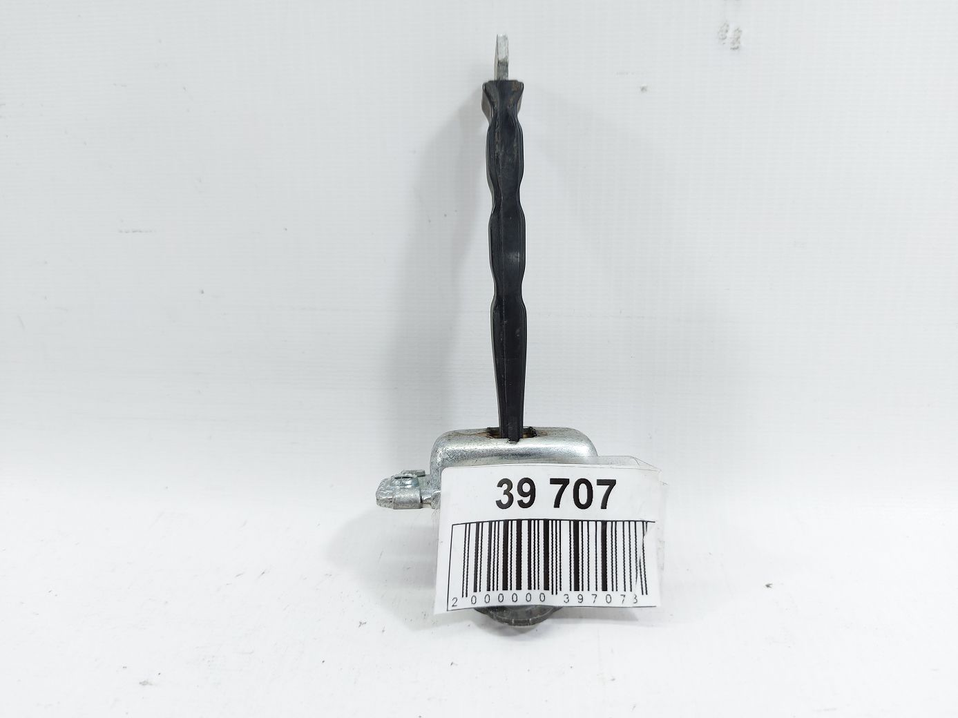 Veloster. Обмежувач дверей передньої правої Hyundai Veloster 2012-2017 793902V000 Hyundai Veloster