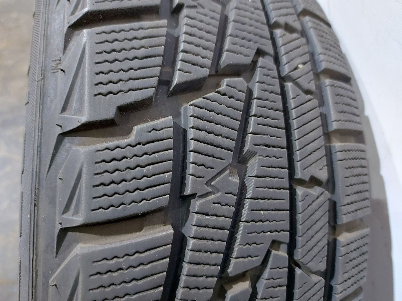  Резина Premiorri Viamaggiore ZPlus 95Hi 215/60R16 19