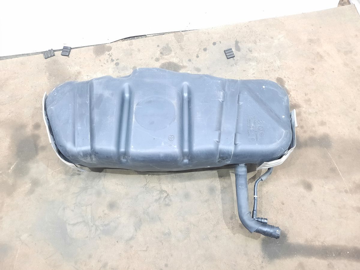 Insight Бензобак Honda Insight 2010-2014 17044TM8L00 Honda Insight 7