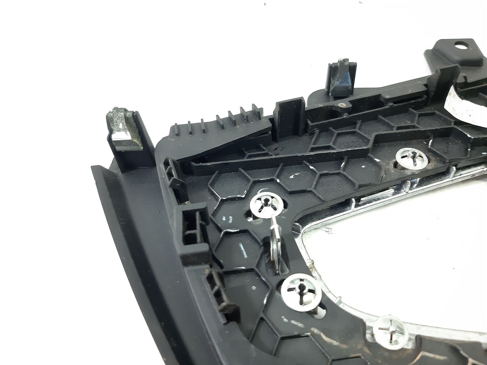 328i xdrive Підсклянник центральної консолі BMW 328i xDrive 2012-2015 51169218925 BMW 328i xDrive 11