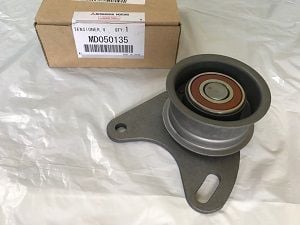 Ролики обводные. Ролик ремня ГРМ MITSUBISHI MD050135
