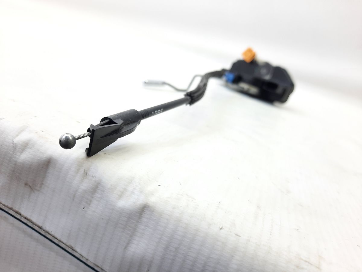 Volt Замок дверей передньої правої Chevrolet Volt 2011-2015 13579523 Chevrolet Volt 7 Volt Замок дверей передньої правої Chevrolet Volt 2011-2015 13579523 Chevrolet Volt 7