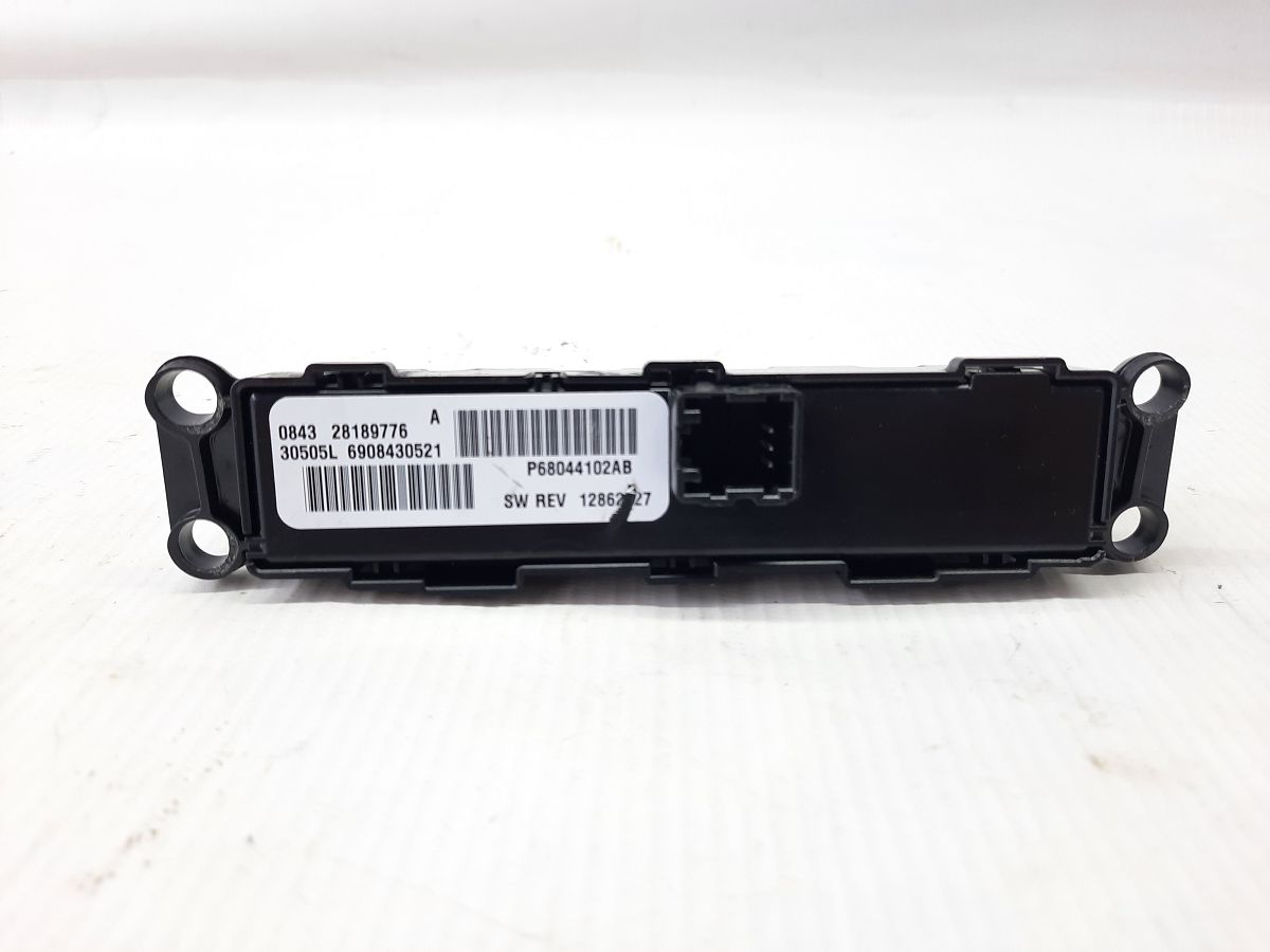 Compass Блок кнопок торпеды Jeep Compass 2009-2017 68044102AB Jeep Compass 2 Compass Блок кнопок торпеды Jeep Compass 2009-2017 68044102AB Jeep Compass 2