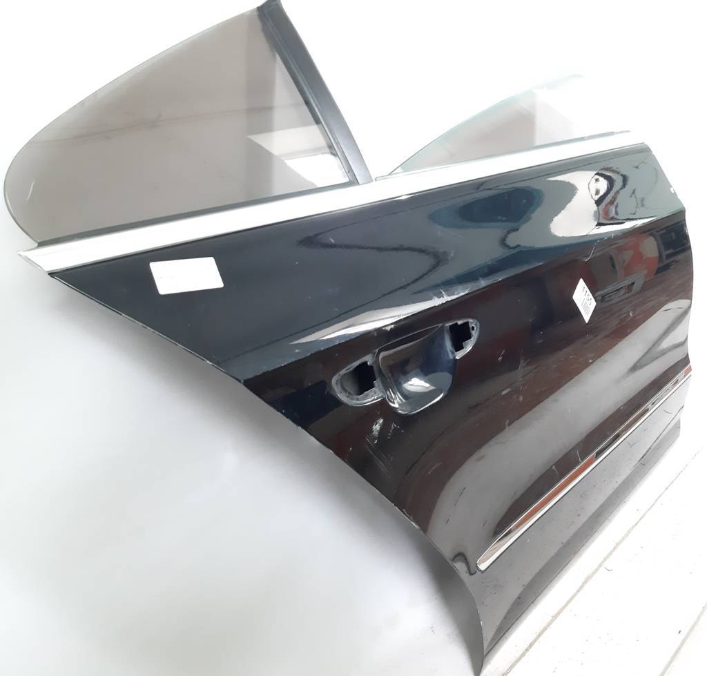 Passat cc Дверь задняя правая голая Volkswagen Passat CC 2009-2017 3C8833056E Volkswagen Passat CC 10