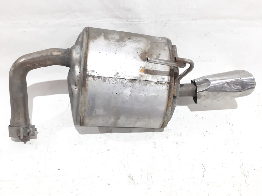 Altima. Глушник правий Nissan Altima 2015-2018 201003TA0A Nissan Altima