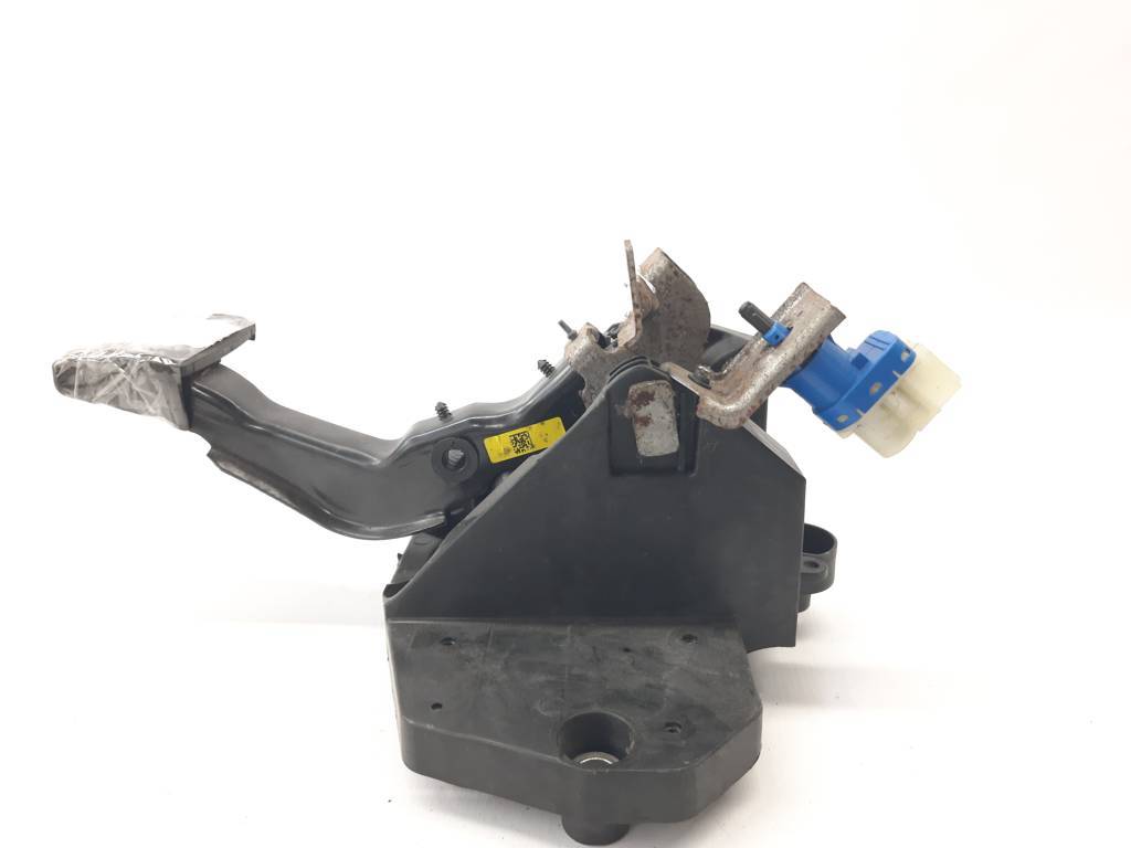 Dart Педаль гальма Dodge Dart 2015 4581693AG Dodge Dart 24