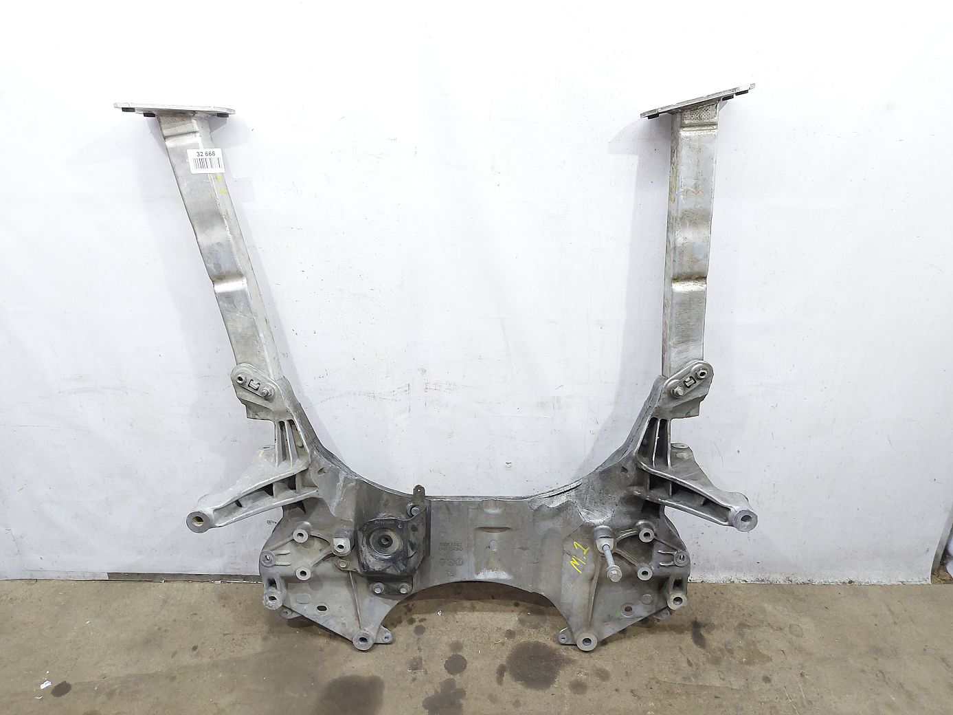 Передній підрамник Chrysler 200 Limited `2015-2017 68080870AE Chrysler 200 Limited 1 Передній підрамник Chrysler 200 Limited `2015-2017 68080870AE Chrysler 200 Limited 1