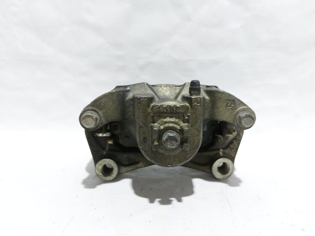 Altima Суппорт передний правый Nissan Altima 2013-2020 410013TA0C Nissan Altima 4