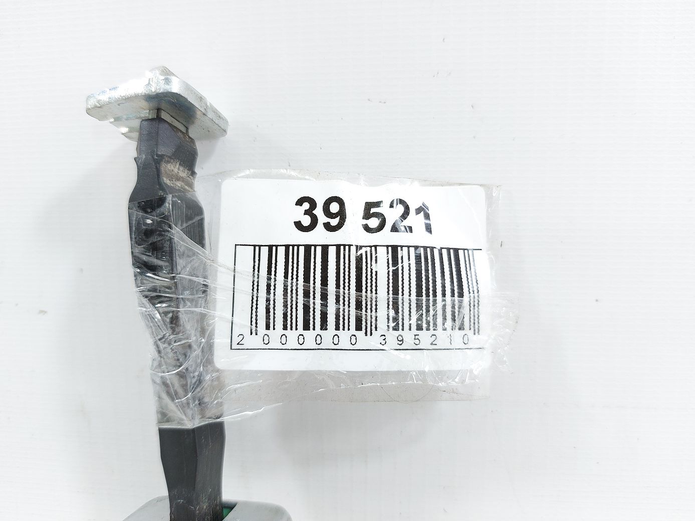 Prius c Обмежувач двері задньої лівої Toyota Prius C 2012-2019 6863052130 Toyota Prius C 4