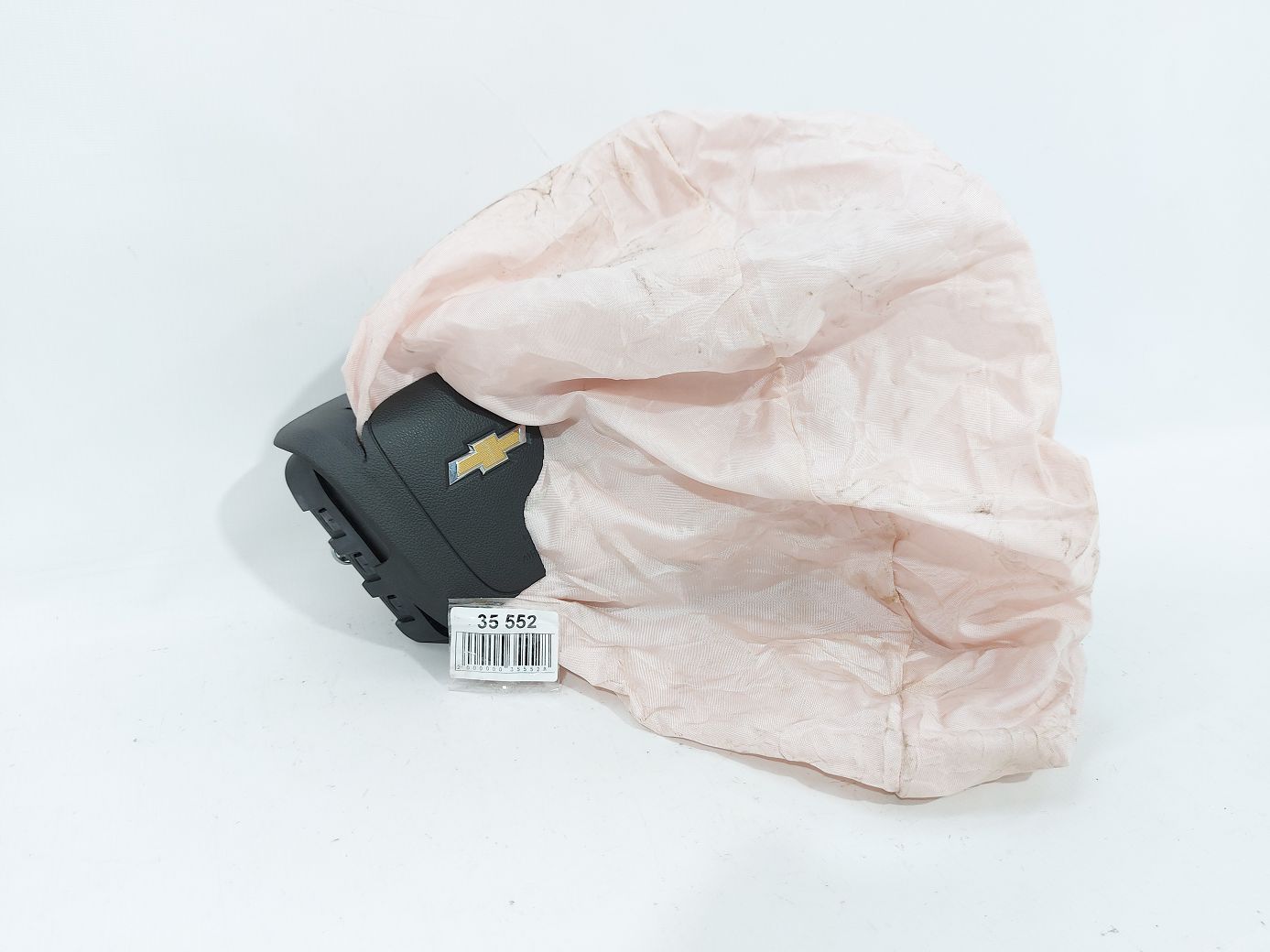 Trax. Air Bag руля (сработавшая) Chevrolet Trax 2015-2021 42702564 Chevrolet Trax