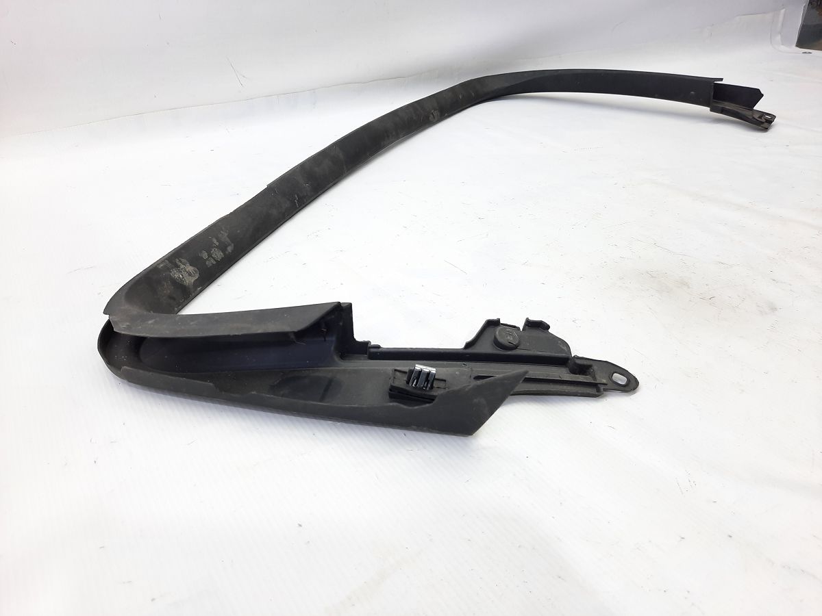 Volt Накладка арки дверей задньої правої Chevrolet Volt 2011-2015 22785439 Chevrolet Volt 13