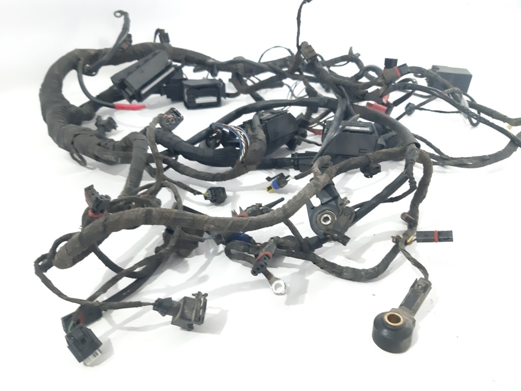 R 1200 r Проводка BMW R1200 R 2011-2014 61118521379 BMW R1200 R 2