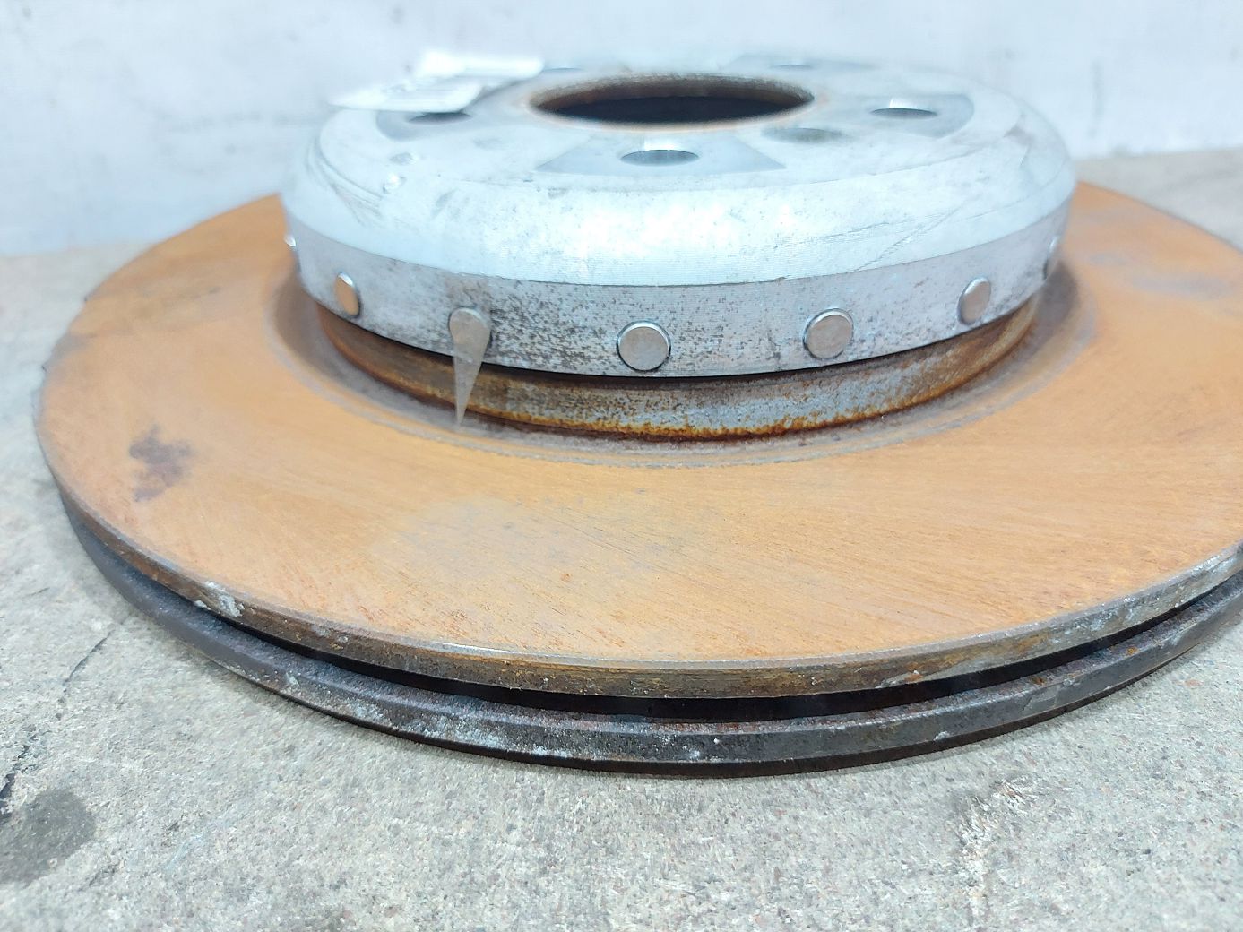 5 series Диск тормозной задний левый/правый BMW 5 series 2011-2016 34216898733 BMW 5 series 4