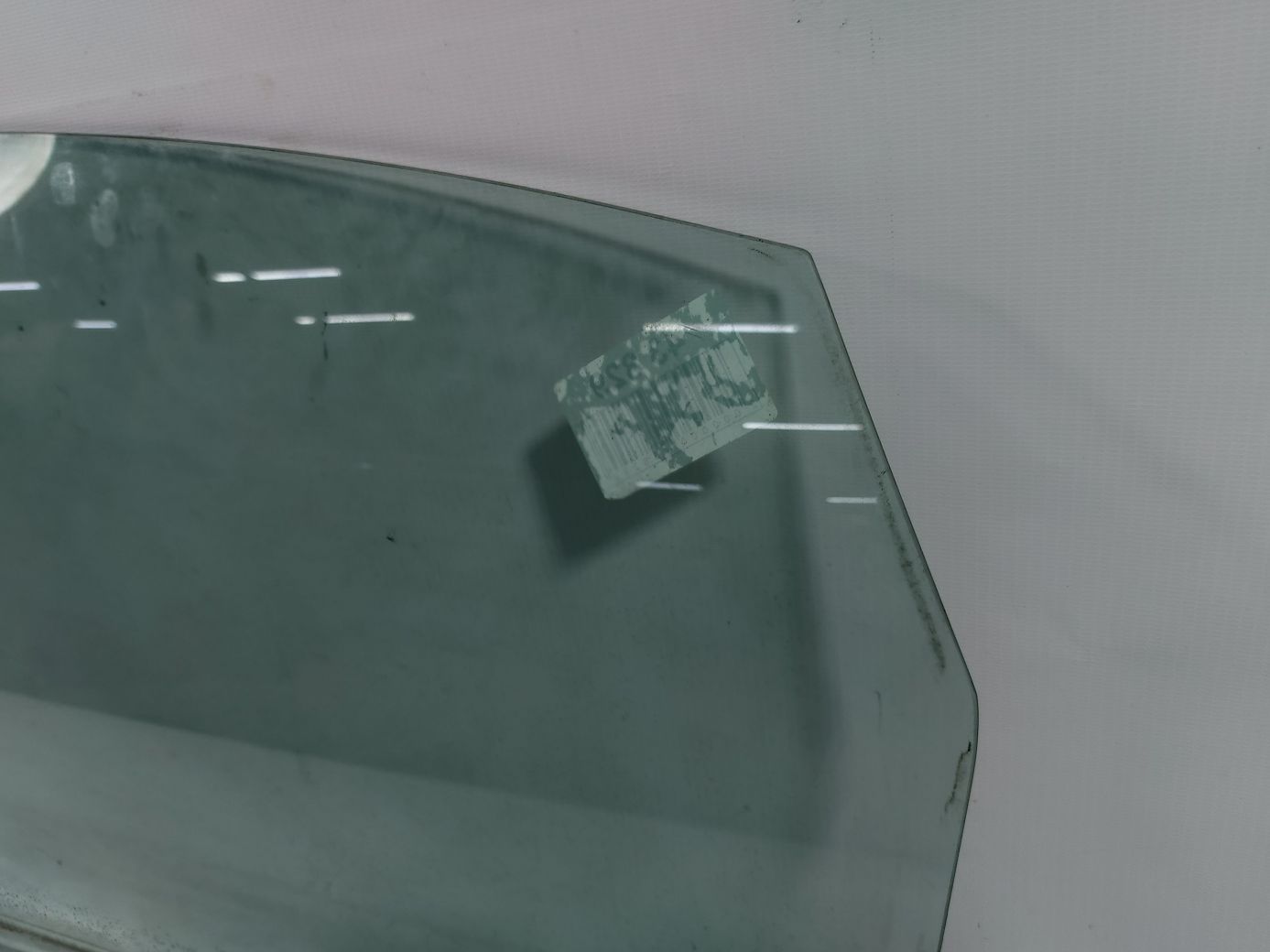 Sentra Скло дверей задньої лівої Nissan Sentra 2013-2019 823013SG0A Nissan Sentra 4