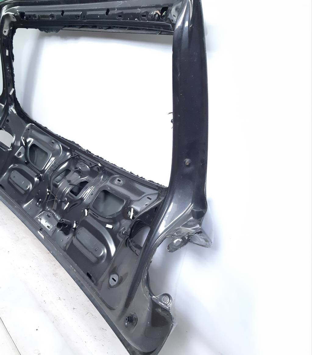 Q7 Крышка багажника Audi Q7 2010-2015 4L0827023B Audi Q7 5