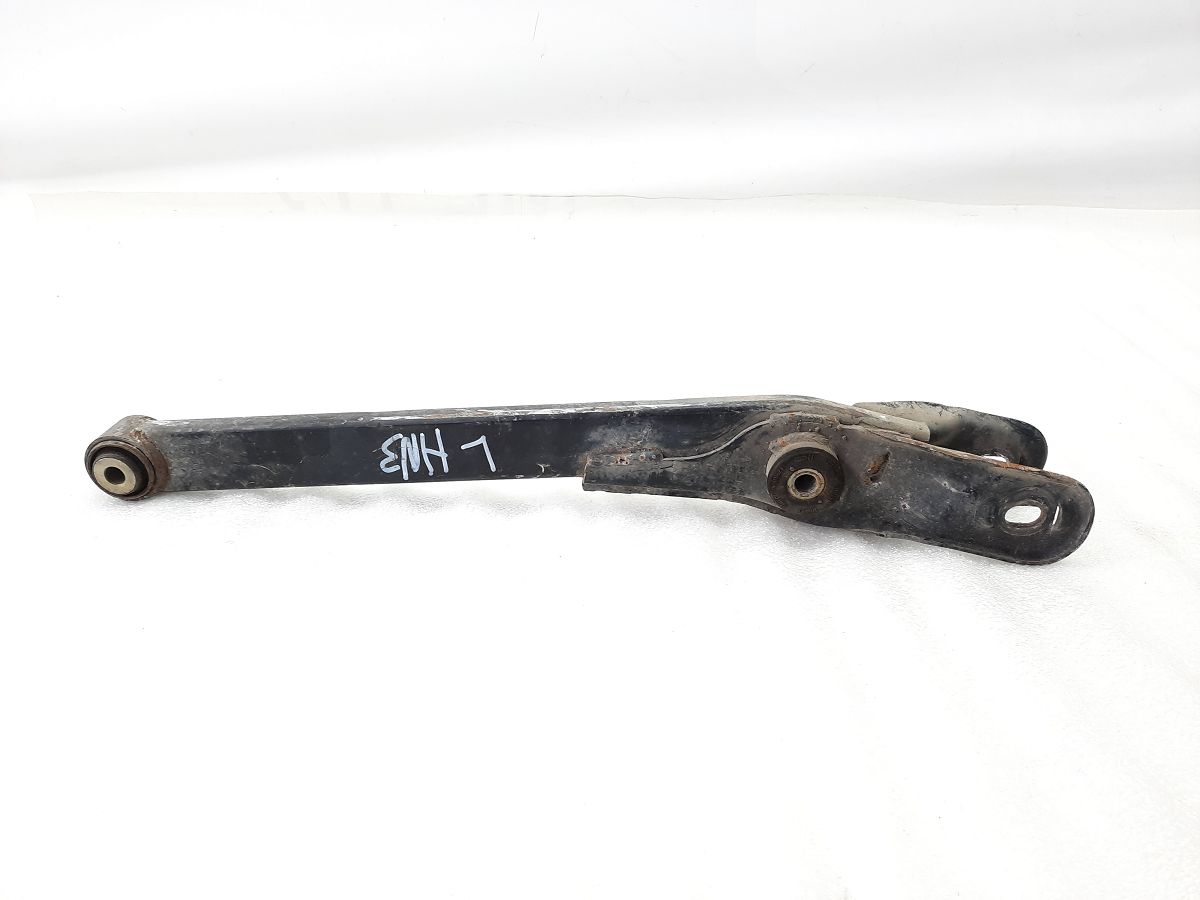 Dart. Рычаг задний левый/правый нижний Dodge Dart 2013-2019 68080590AE Dodge Dart