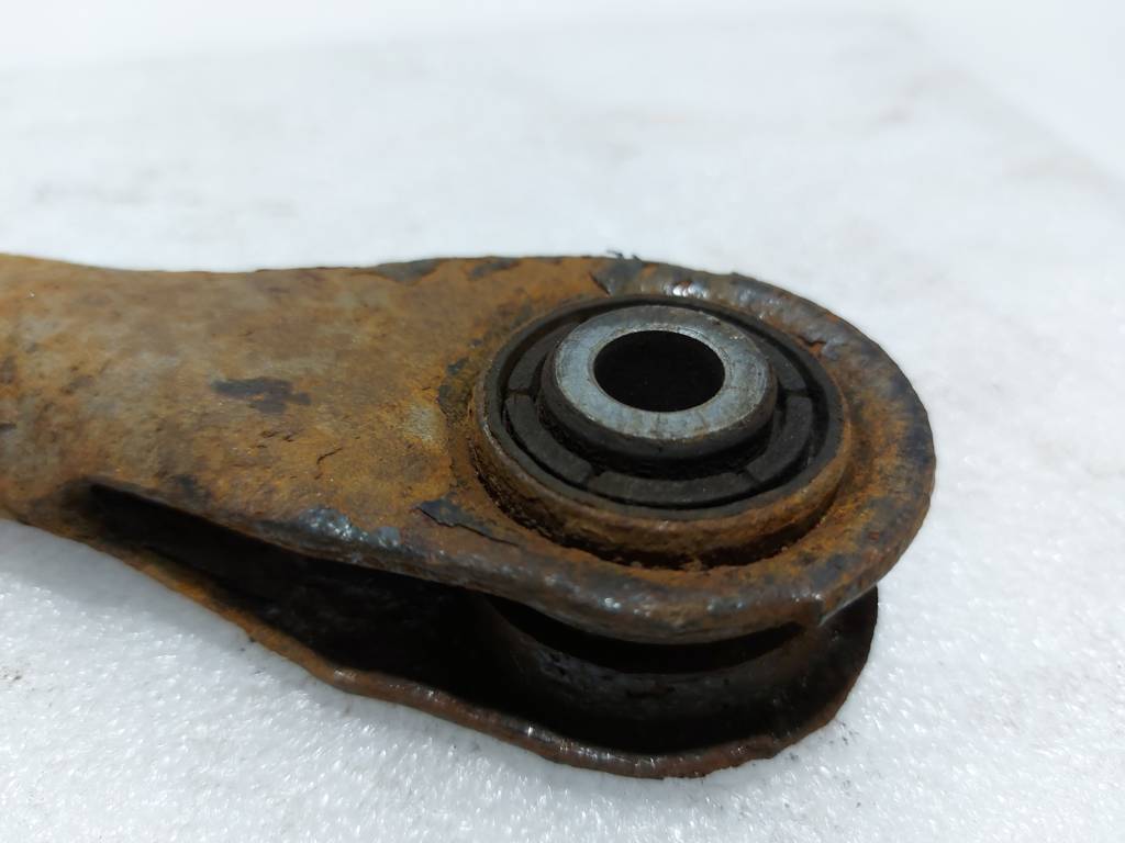 Escape Важіль задній лівий/правий верхній Ford Escape 2014-2019 BV6Z5500F Ford Escape 3