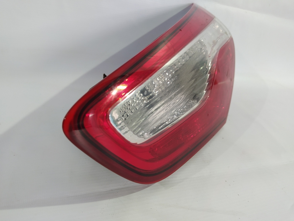 Cruze Ліхтар кришки багажника правий hbk Chevrolet Cruze 2017-2019 39121494 Chevrolet Cruze 3